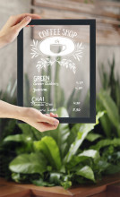 Securit® Nástěnná tabule se skleněnou plochou černý rám 1 bílý + 1 černý popisovač 40x30x1cm - Barový, restaurační servis a hotelové doplňky - Nabídkové tabule nástěnné